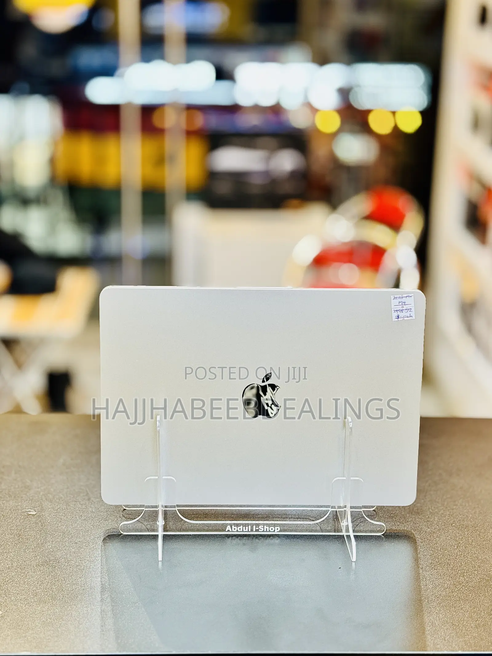 New Laptop Apple MacBook Air 2025 M4 24GB Apple M4 SSD 512GB