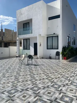 3bdrm Duplex in Amasaman for sale
