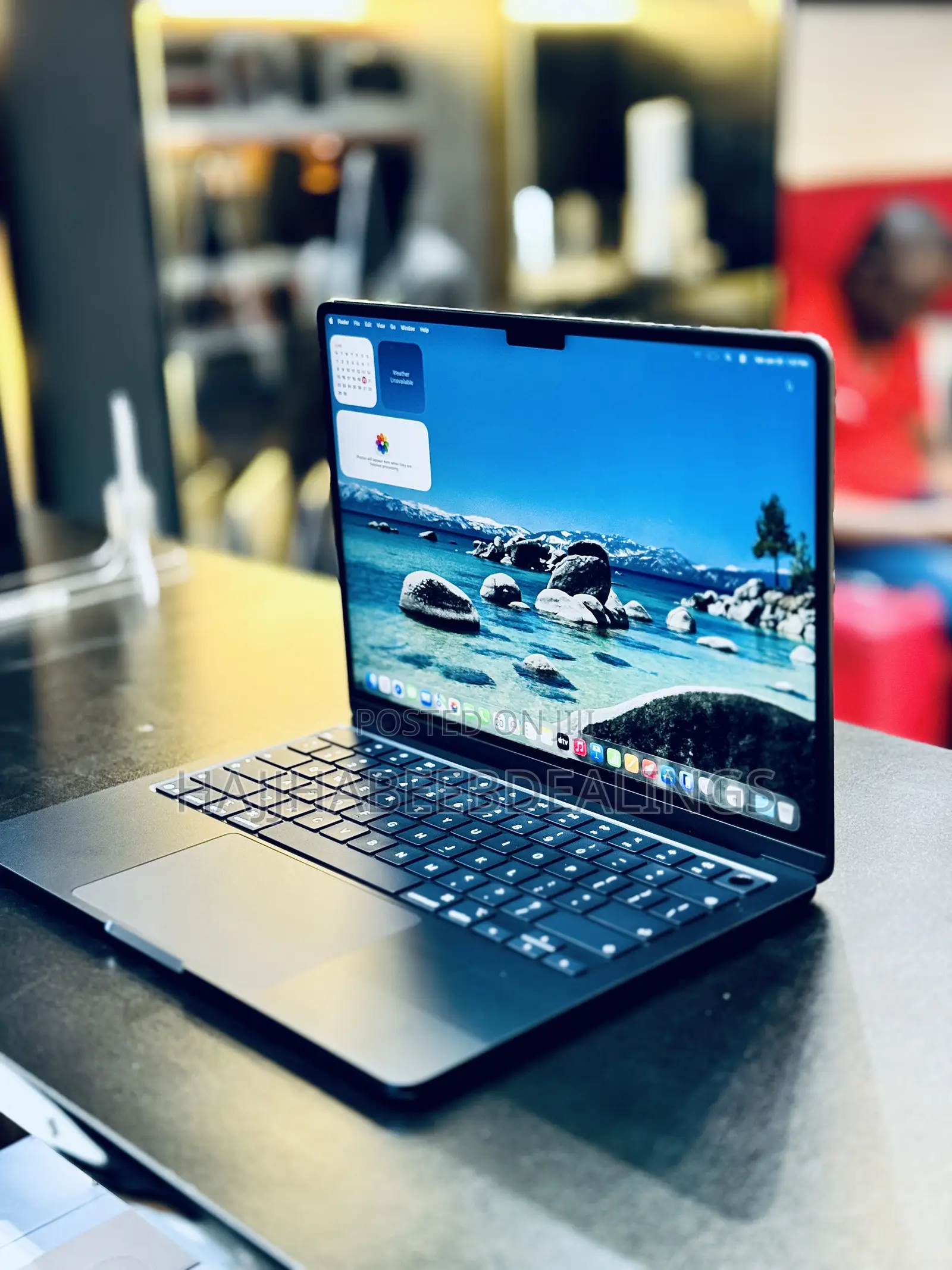New Laptop Apple MacBook Air 2025 M4 16GB Apple M4 SSD 256GB