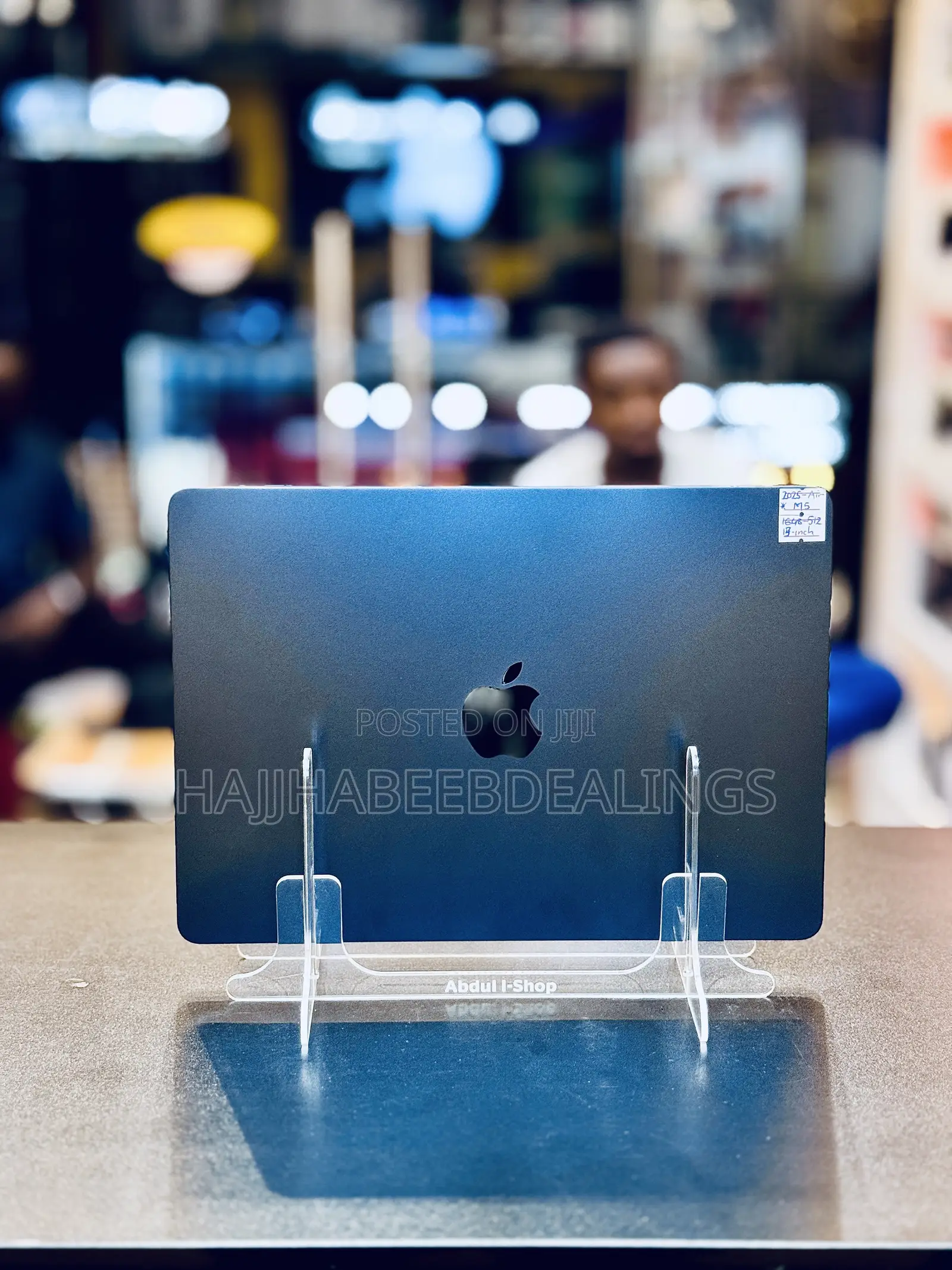 New Laptop Apple MacBook Air 2025 M4 16GB Apple M4 SSD 256GB