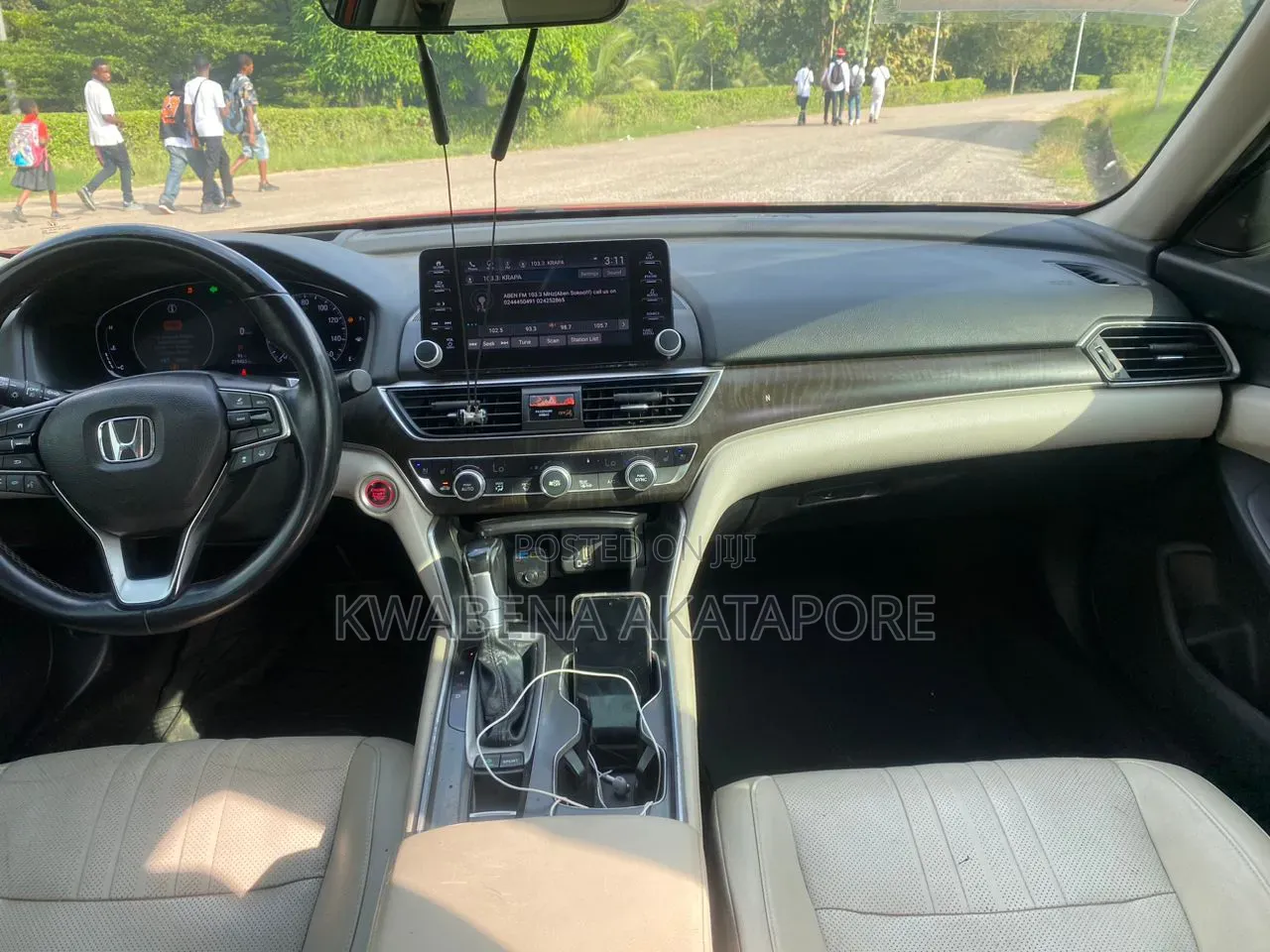 Honda Accord Touring 2.0T 2018 White