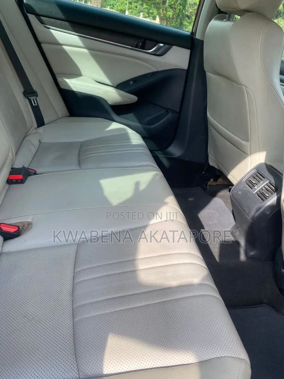 Honda Accord Touring 2.0T 2018 White