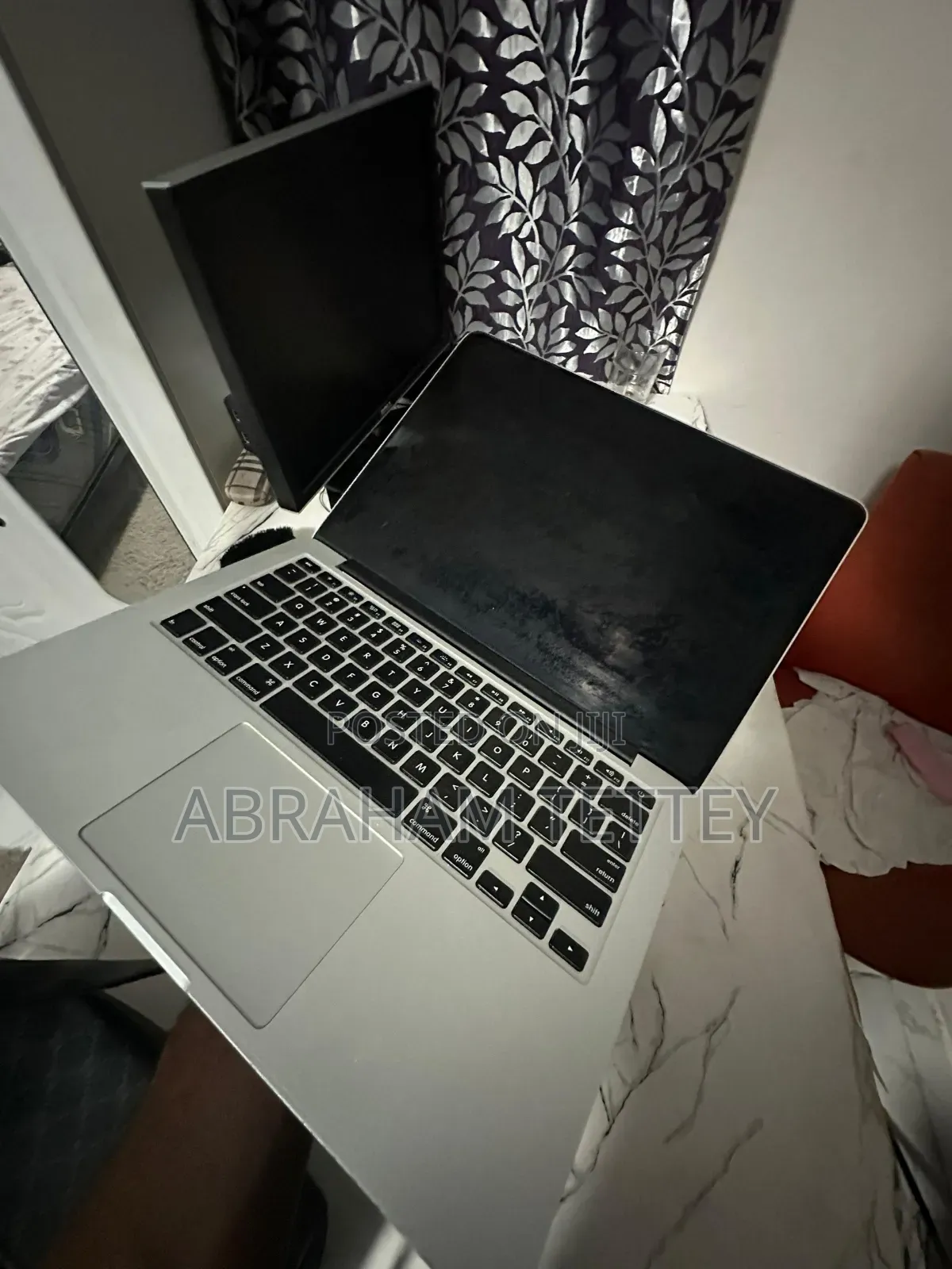 Laptop Apple MacBook Pro 2015 16GB Intel Core i5 SSD 500GB