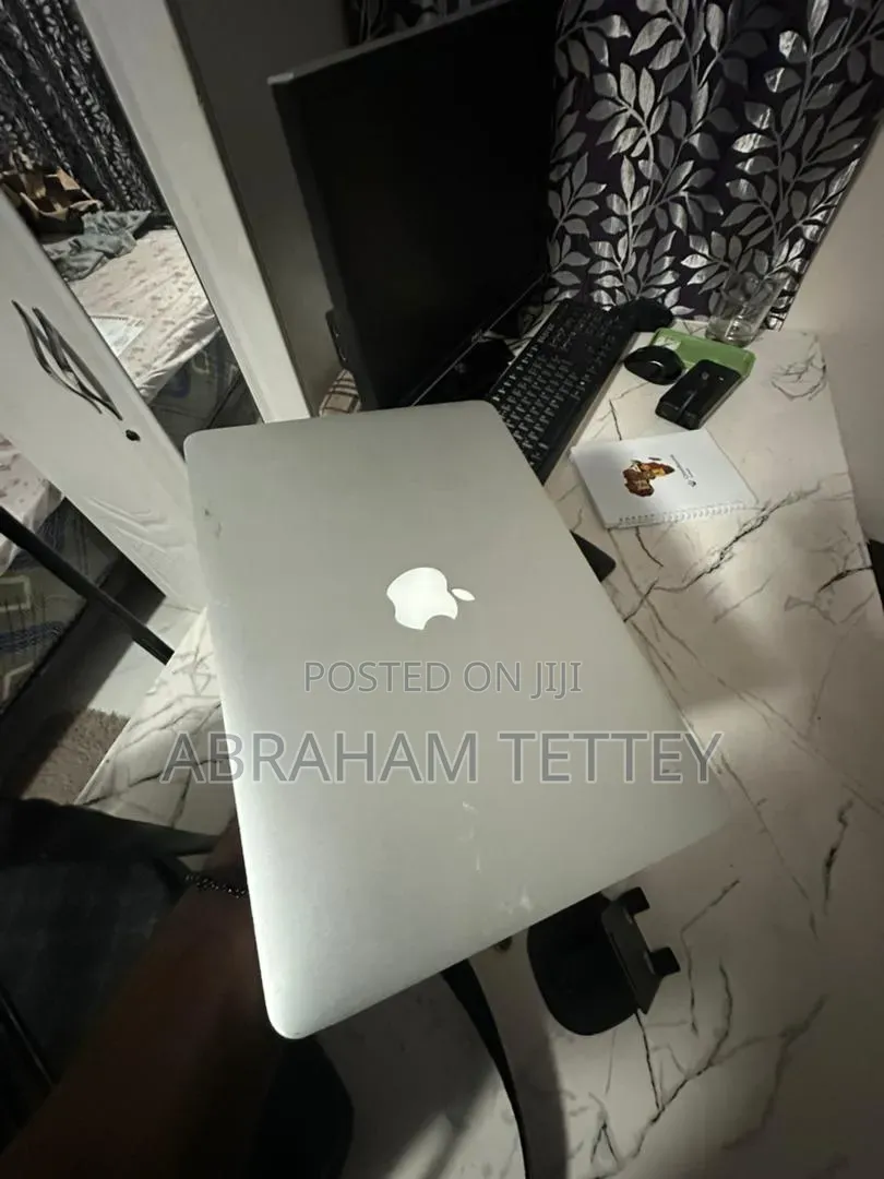 Laptop Apple MacBook Pro 2015 16GB Intel Core i5 SSD 500GB