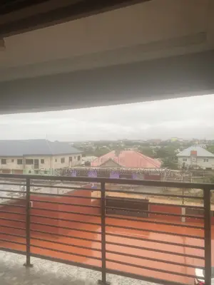 1bdrm Apartment in Chis-Lon Broker’S, New Market for rent