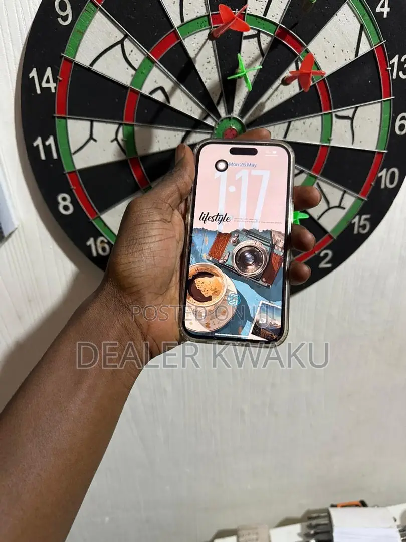 Apple iPhone 15 128 GB Pink