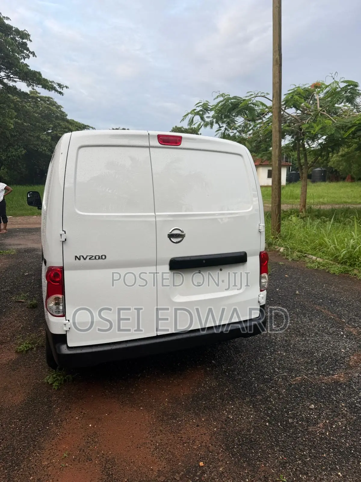Nissan NV200 SV 2018 White