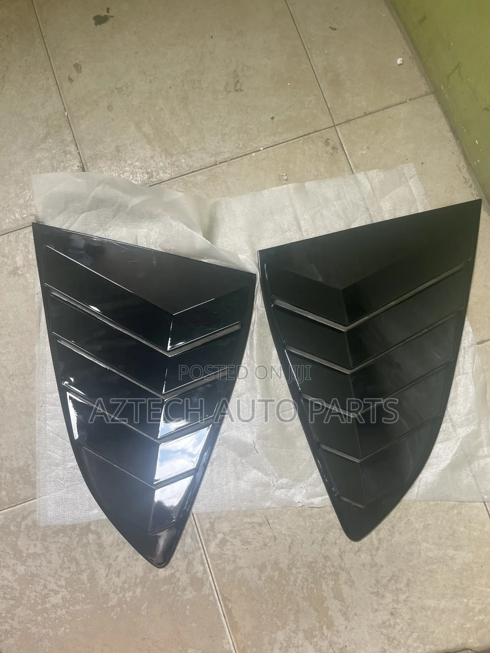Honda CRV Cr-v 2017 2018 2019 2020 2021 2022 Side Door Glass Shutters