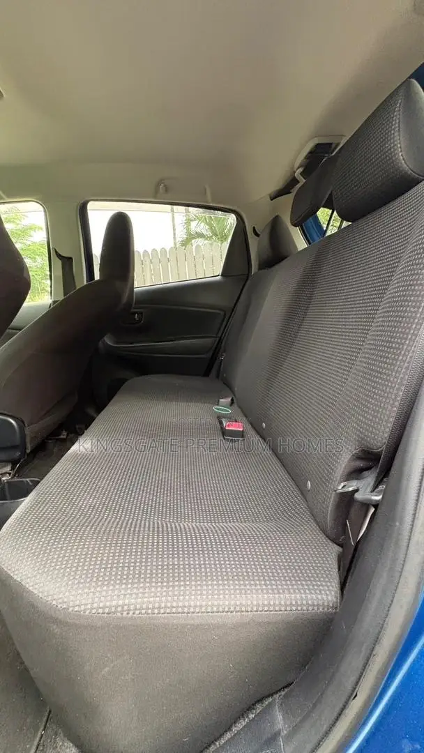 Toyota Vitz 1.3 AWD 3dr 2016 Blue