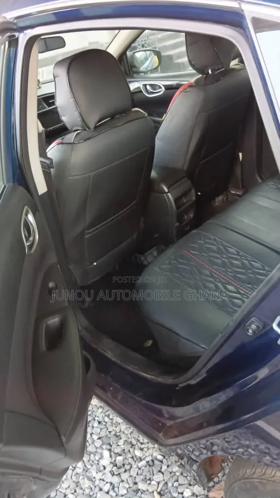 Nissan Sentra 2018 Blue
