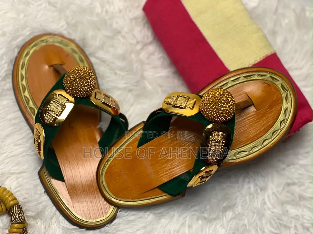 Ahenema (Traditional Slippers)