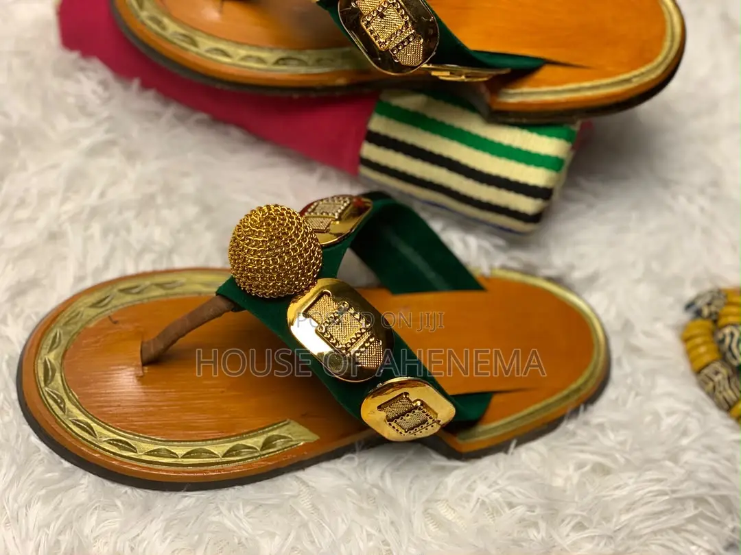 Ahenema (Traditional Slippers)