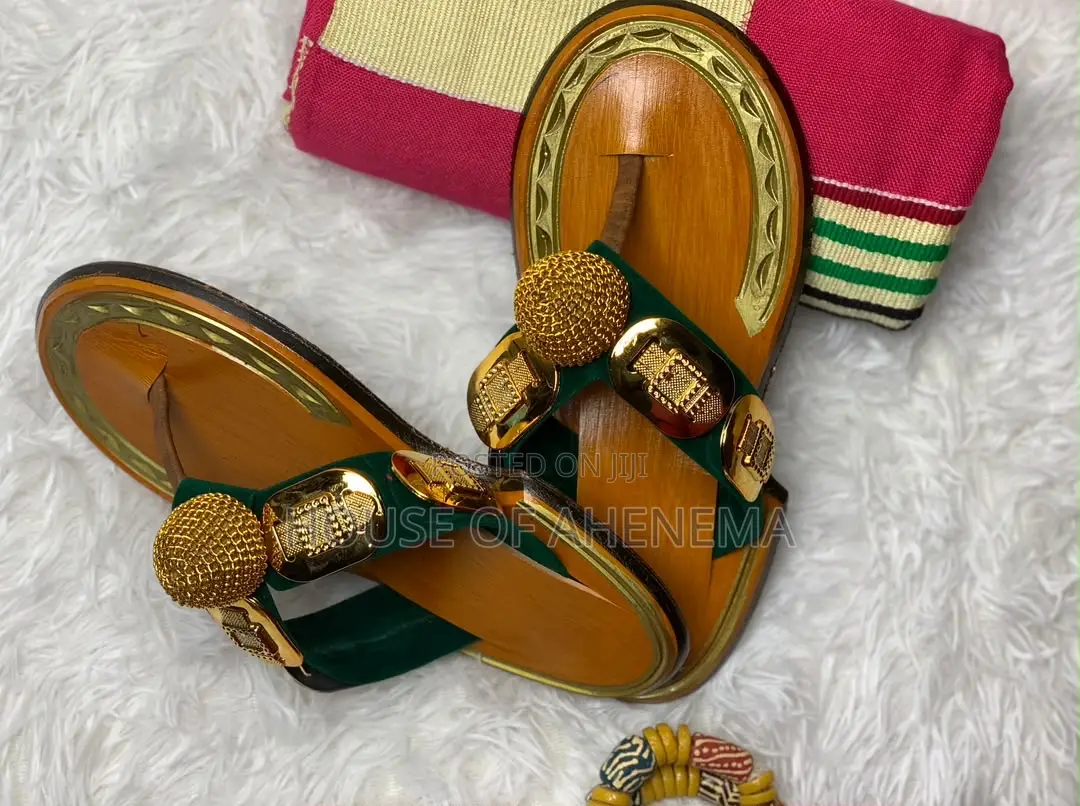 Ahenema (Traditional Slippers)