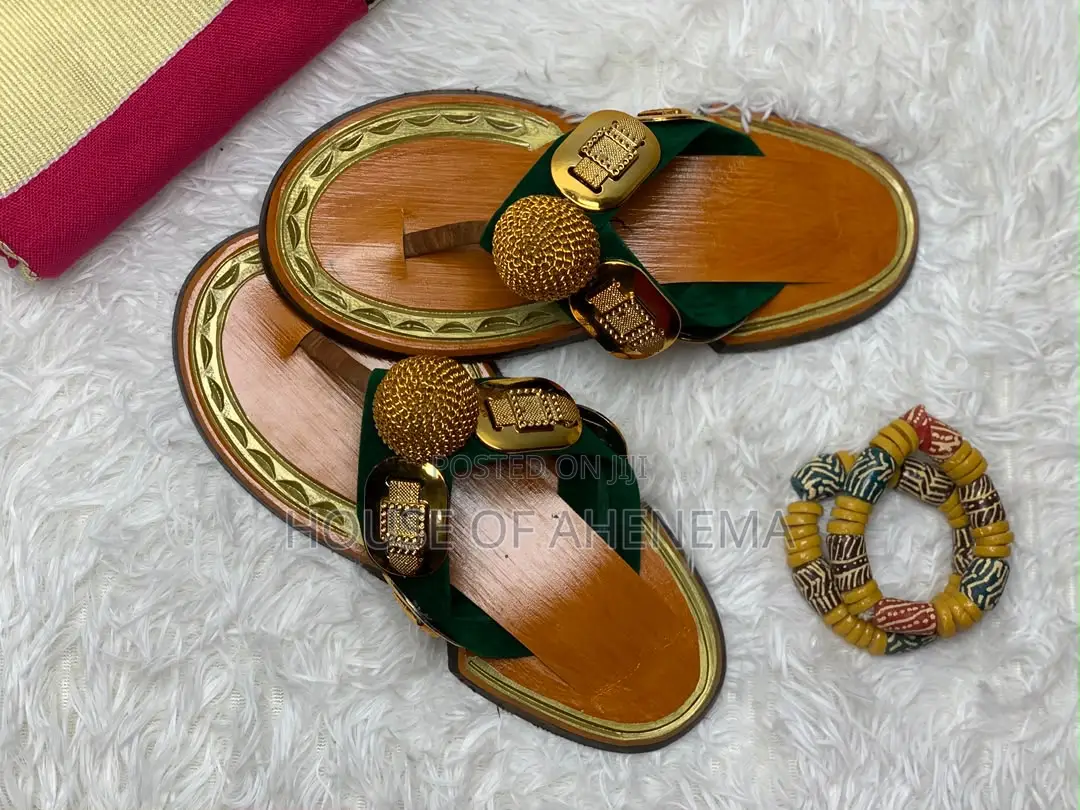 Ahenema (Traditional Slippers)