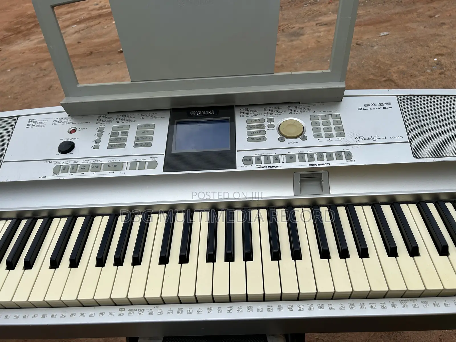 Yamaha DGX 505 Keyboard Organ