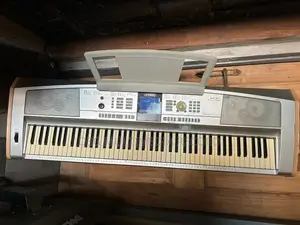 Yamaha DGX 505 Keyboard Organ