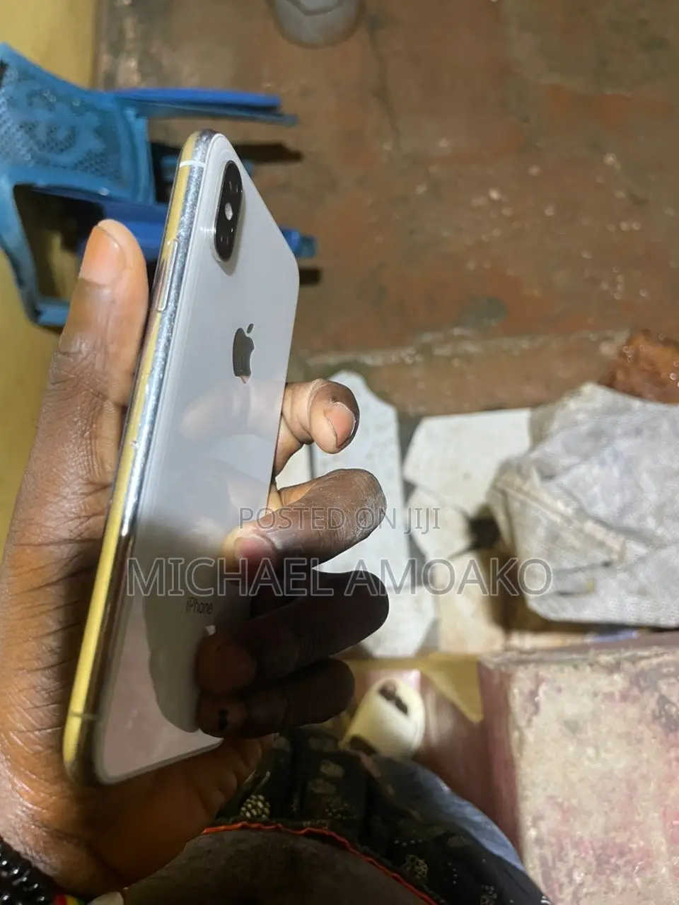 Apple iPhone XS 64 GB White