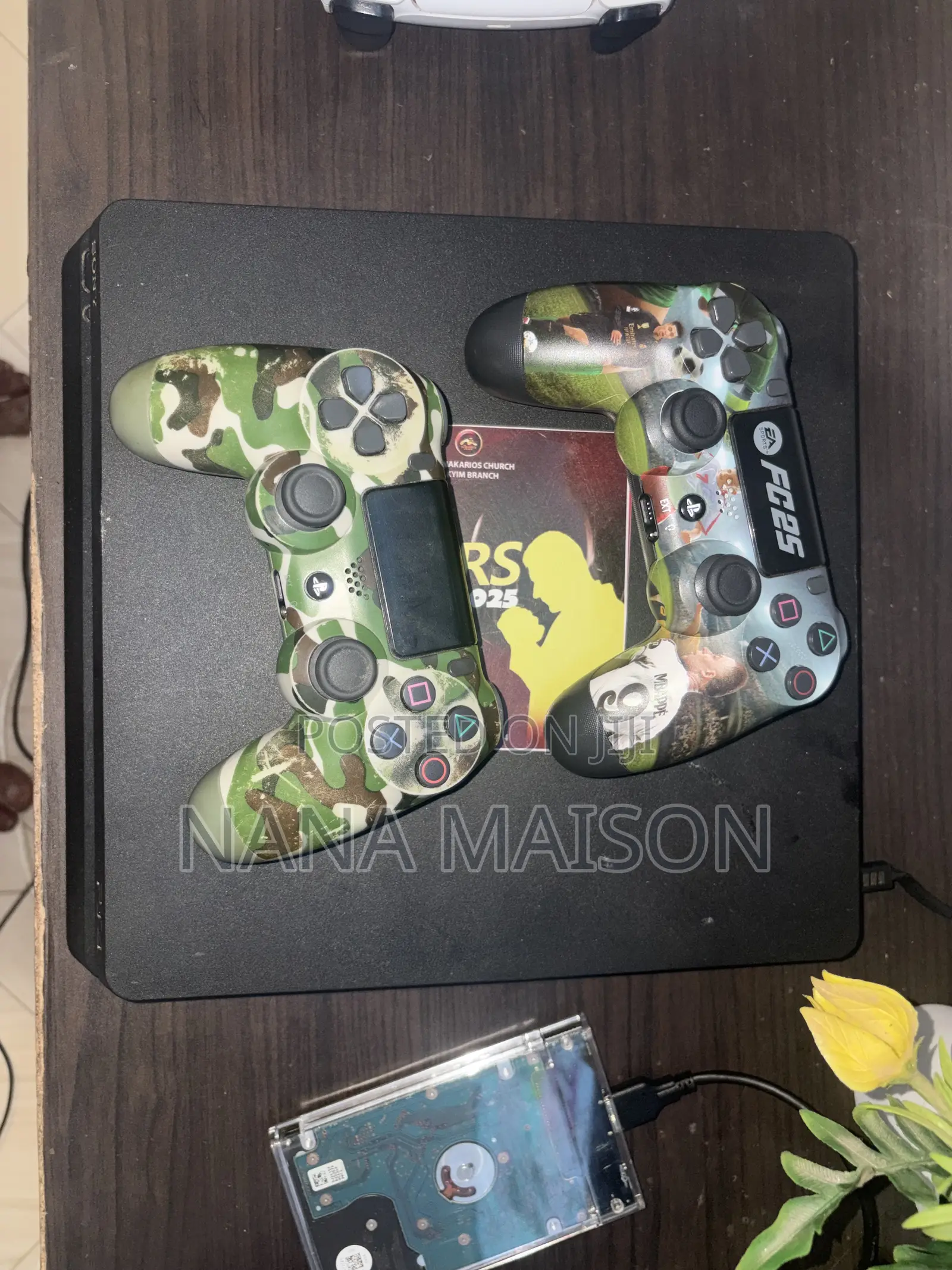Playstation 4 Slim