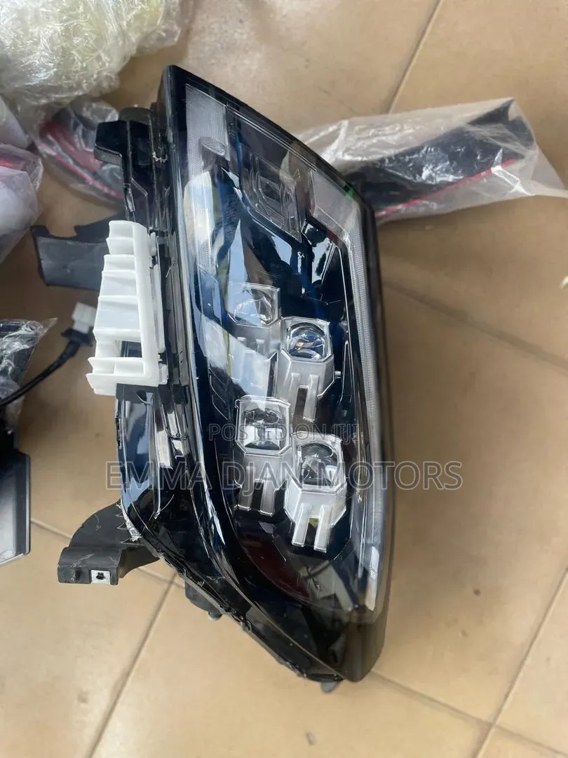 Navara 20 Full Led Headlight With Charger
