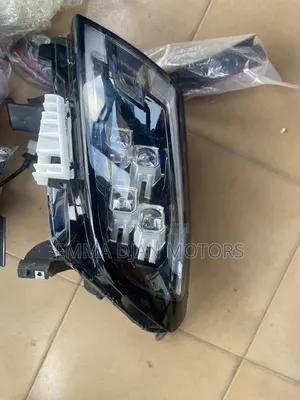 Navara 20 Full Led Headlight With Charger