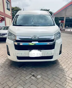Hiace Buses Available for Rentals