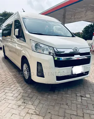Hiace Buses Available for Rentals