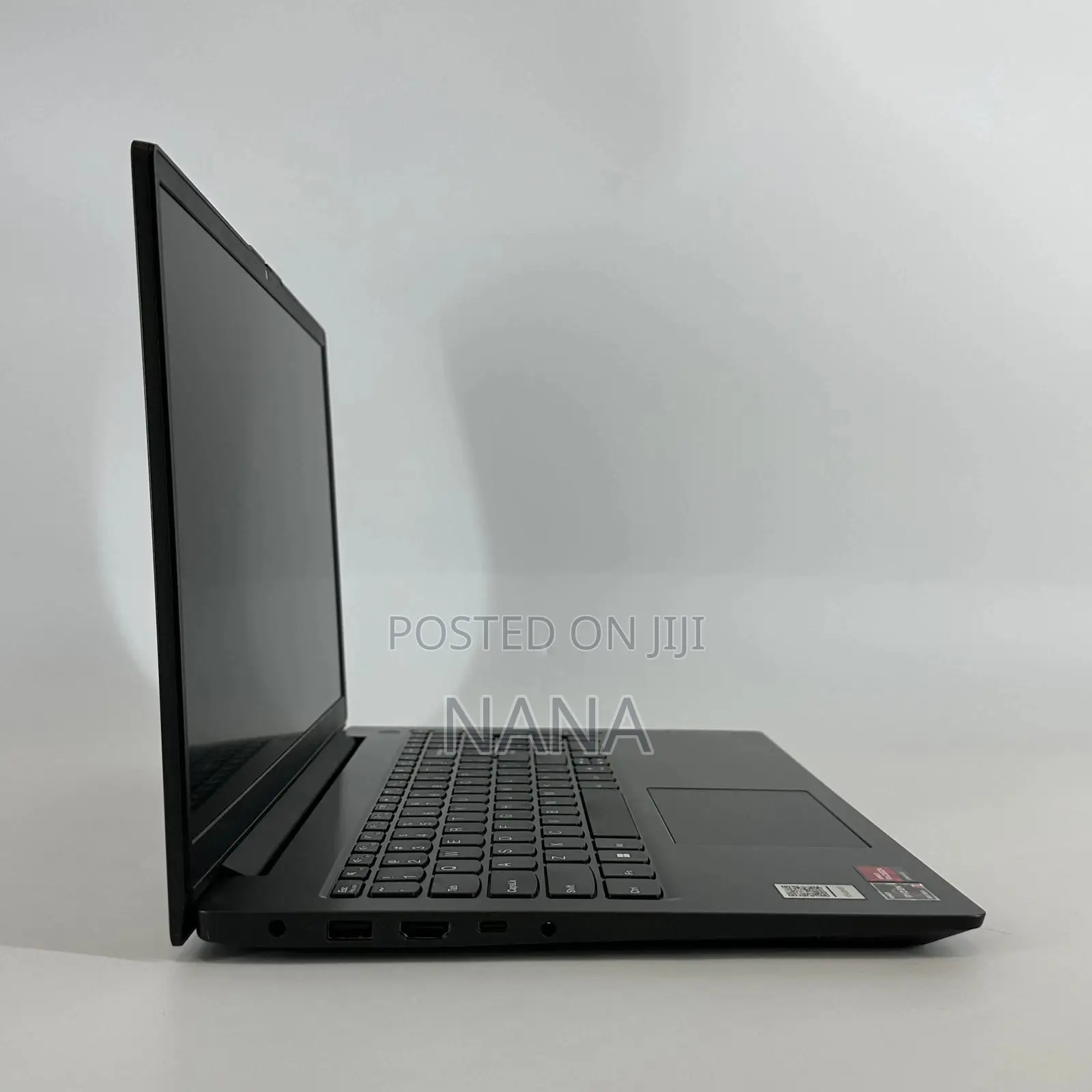 Laptop Lenovo V15 16GB AMD Ryzen 7 SSD 512GB