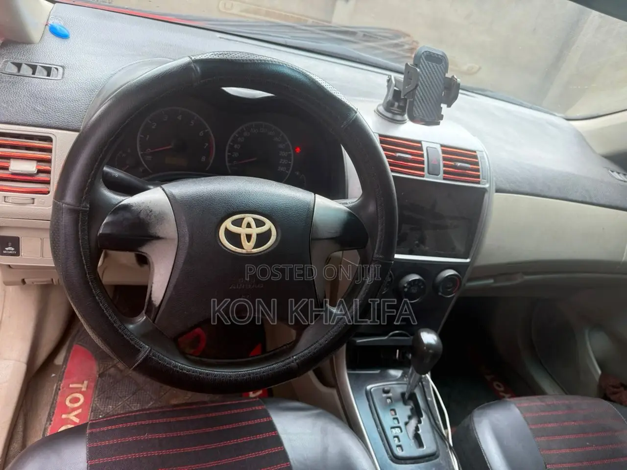 Toyota Corolla 2012 Red