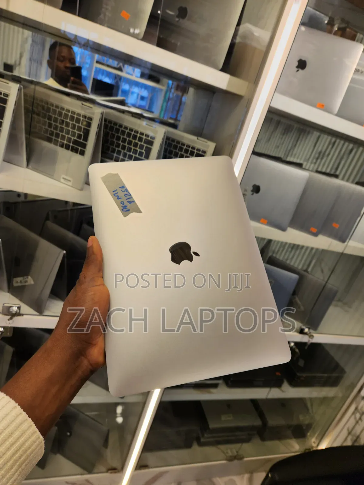 Laptop Apple MacBook Pro 2020 M1 8GB Apple M1 Pro SSD 256GB