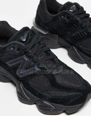 New Balance 9060, "Triple Black"
