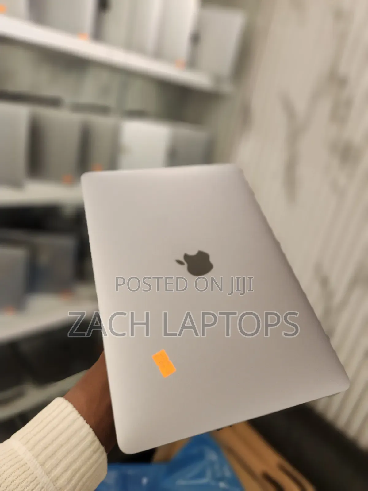 Laptop Apple MacBook Pro 2020 8GB Intel Core i5 SSD 512GB