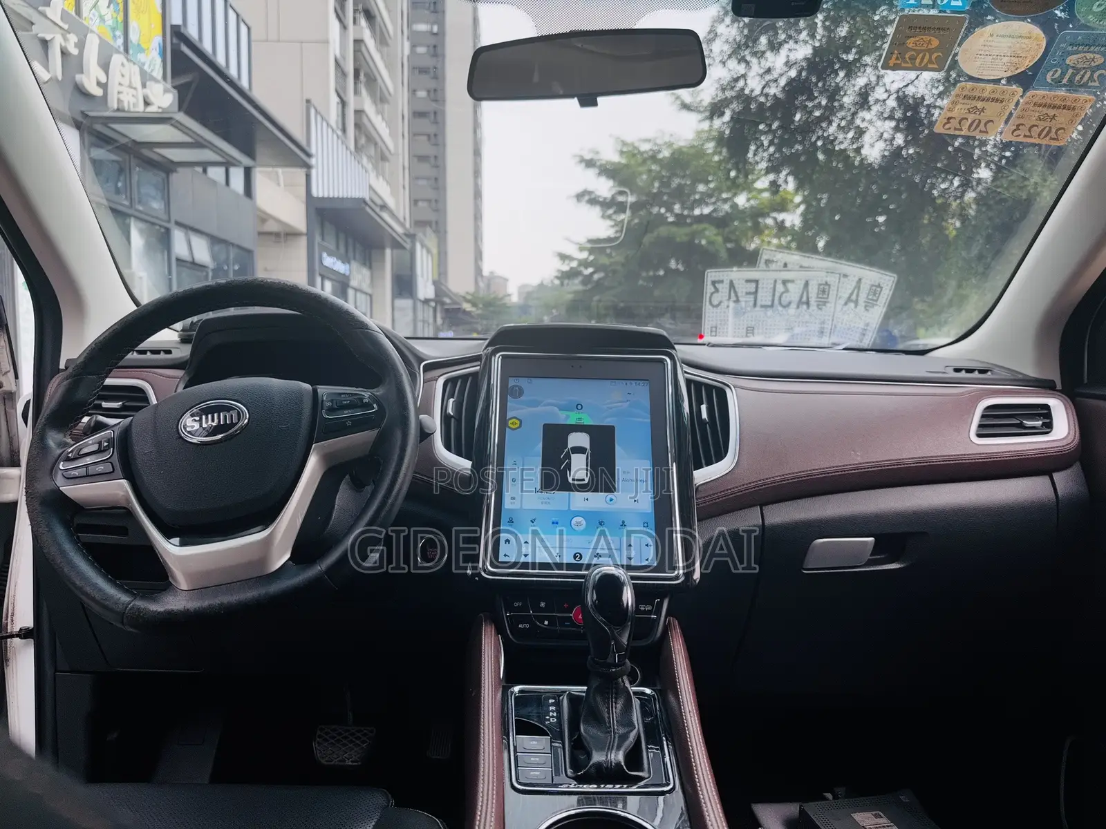 Car 2017 White