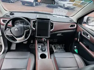 Car 2017 White