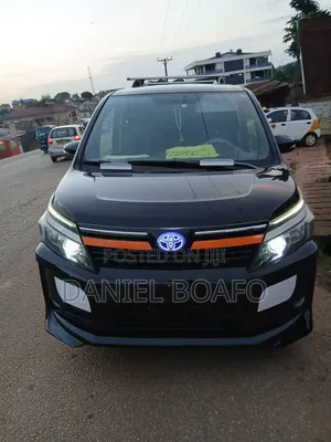 Toyota Voxy SV Premium 2014 Black