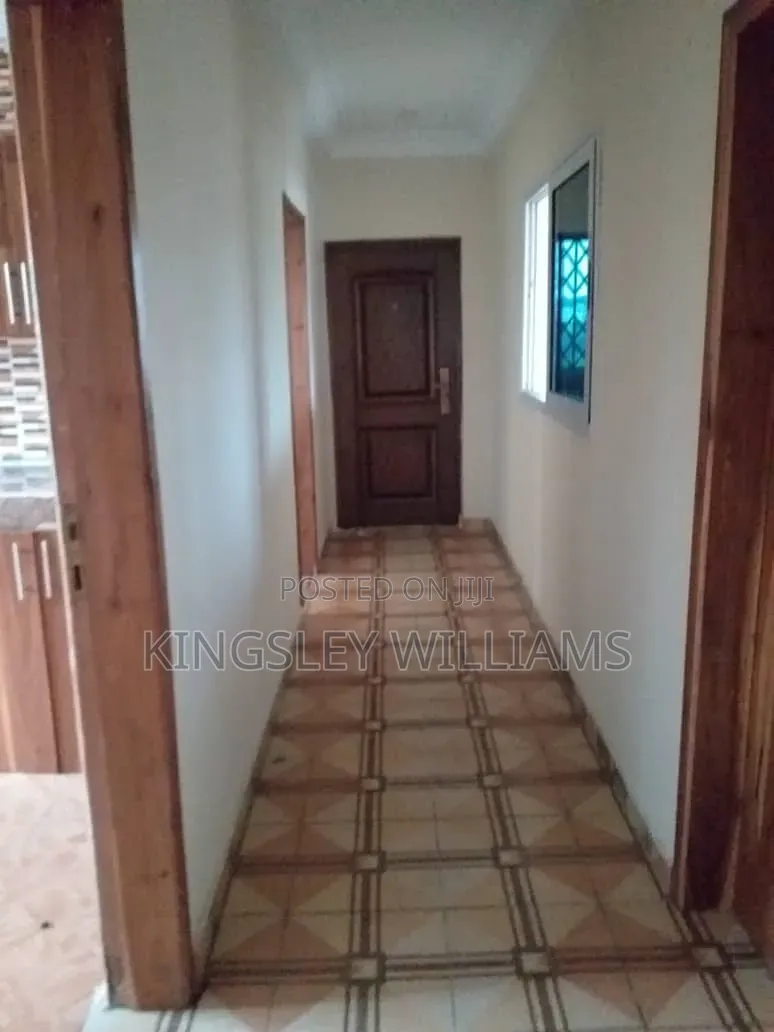 3bdrm Apartment in Dansoman for rent