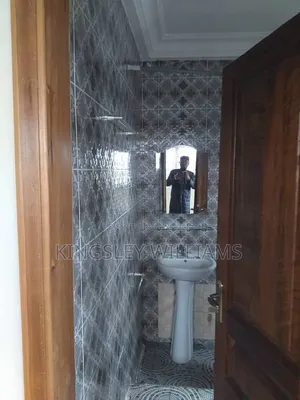 3bdrm Apartment in Dansoman for rent