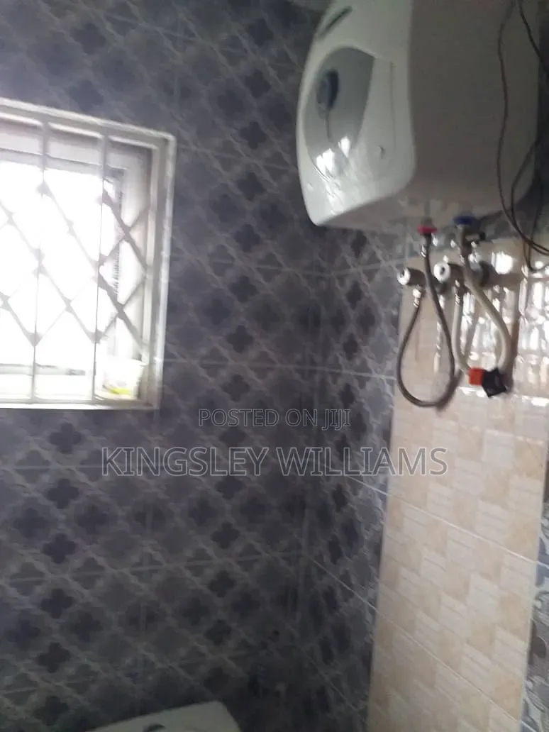 3bdrm Apartment in Dansoman for rent