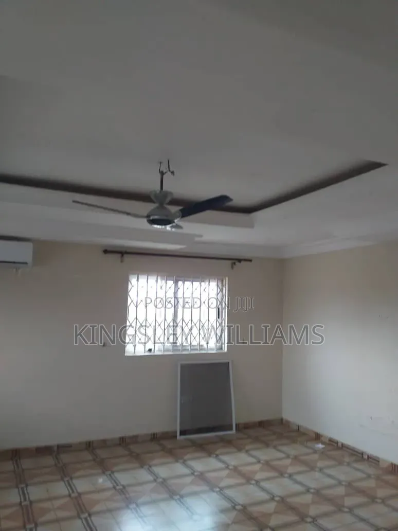 3bdrm Apartment in Dansoman for rent