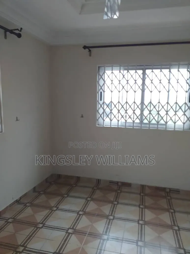 3bdrm Apartment in Dansoman for rent