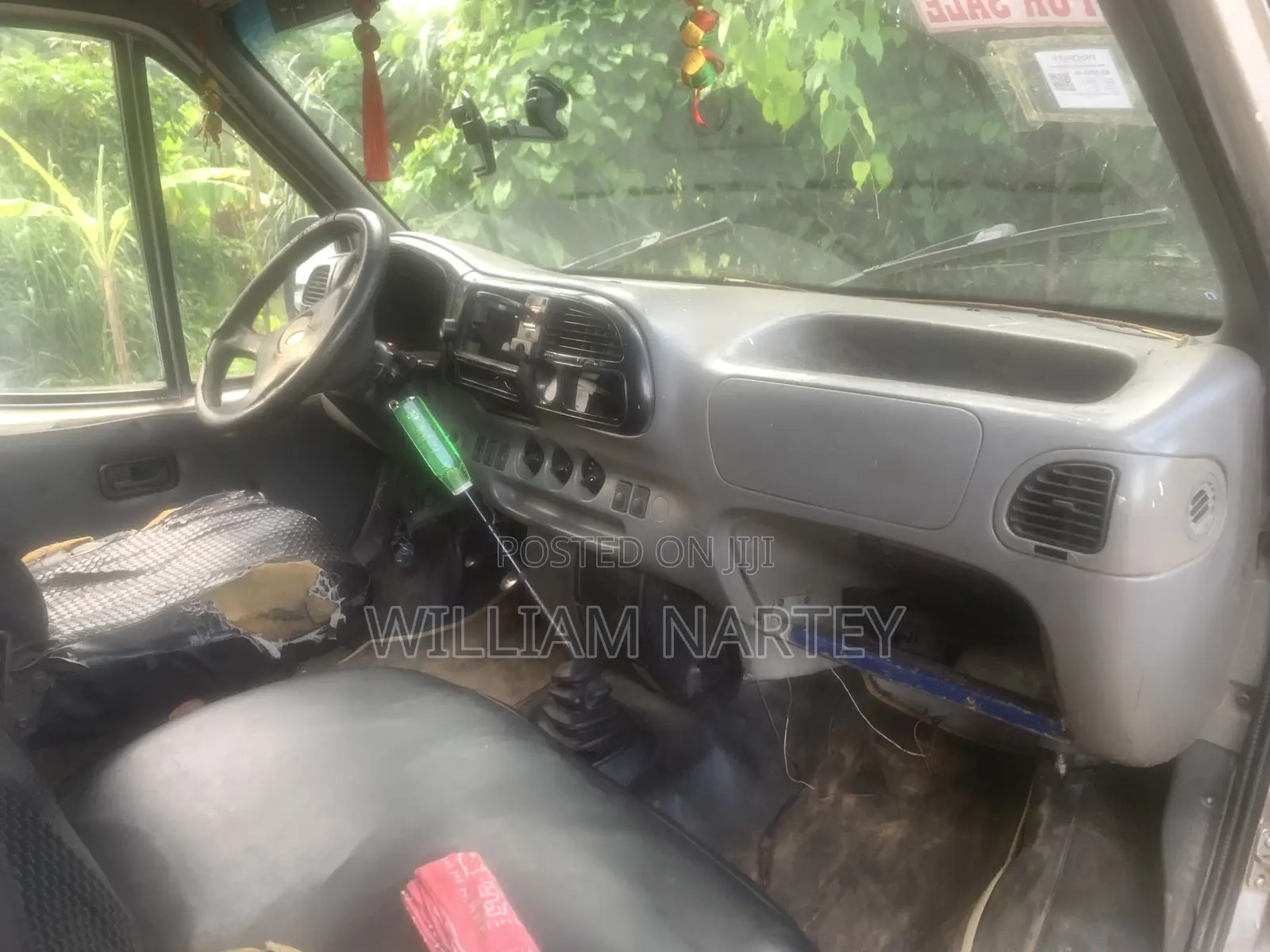 Ford Transit 2000 Grey