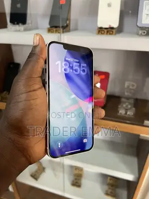 Apple iPhone 13 128 GB Pink
