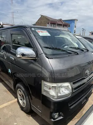 Toyota HiAce 2010 Gray