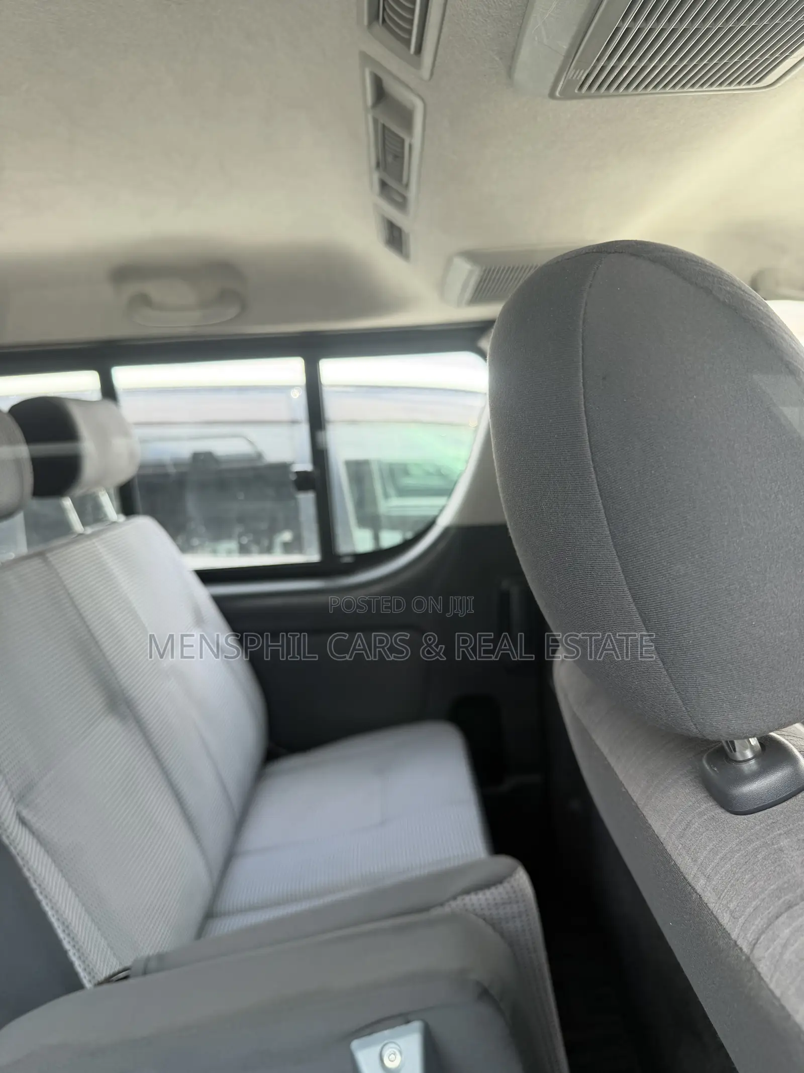Toyota HiAce 2010 Gray
