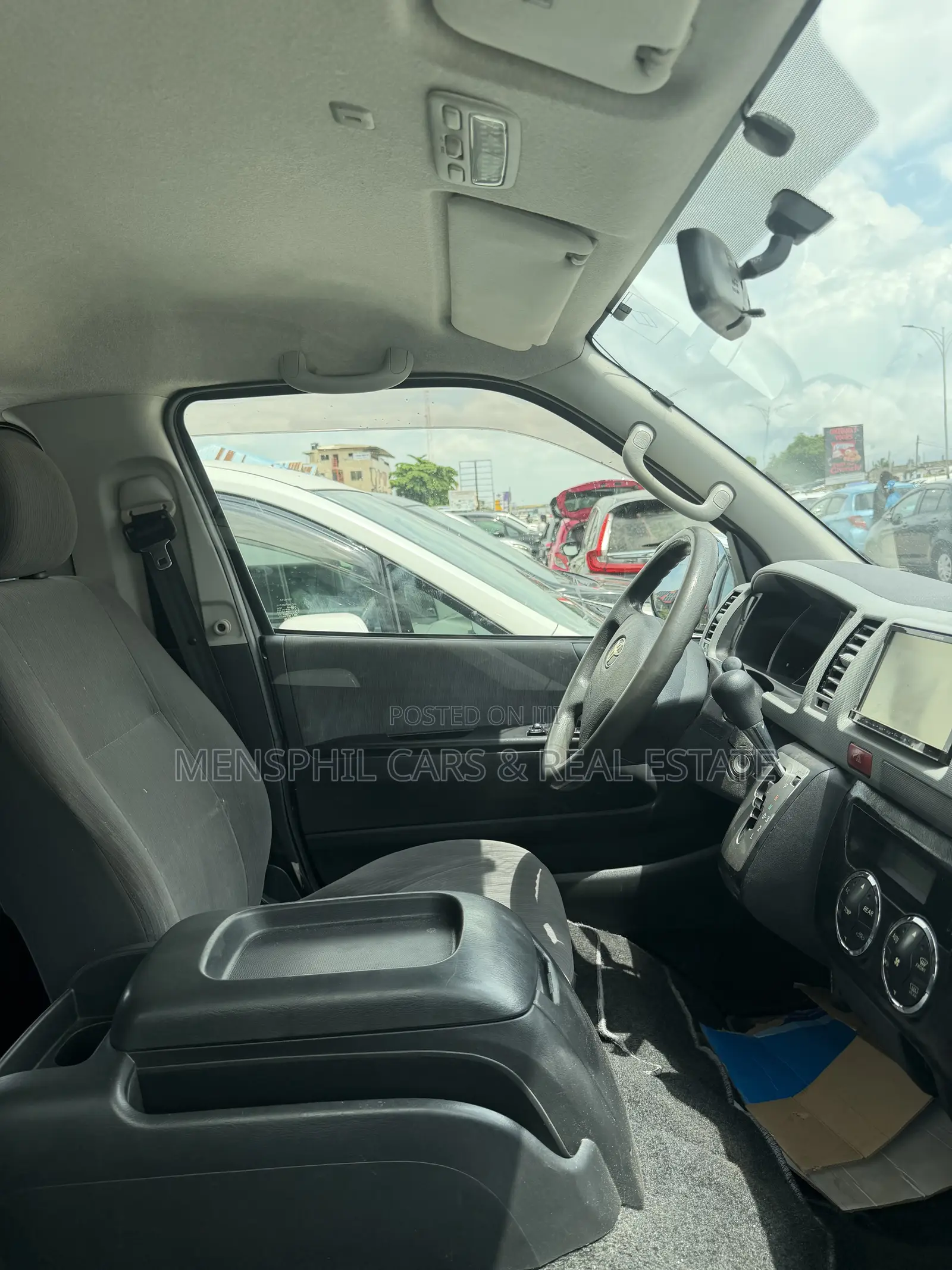 Toyota HiAce 2010 Gray