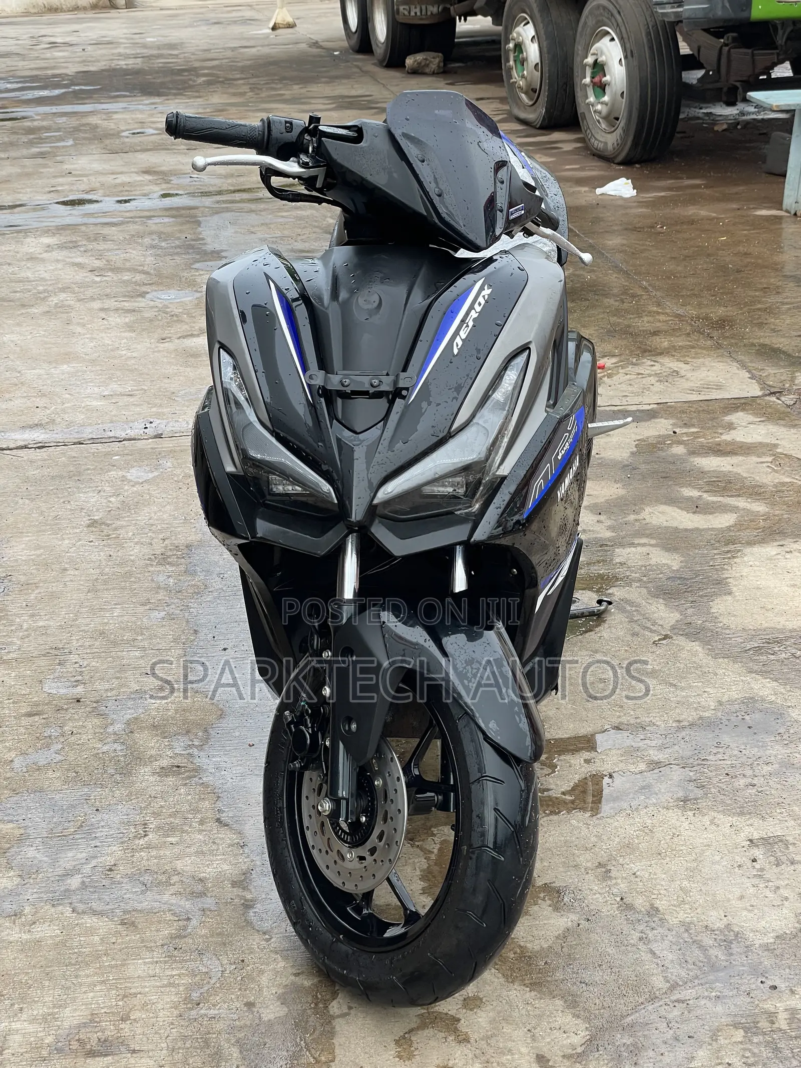 Yamaha NMAX 155 2025