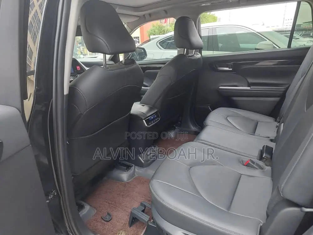 Toyota Highlander XSE AWD 2023 Black