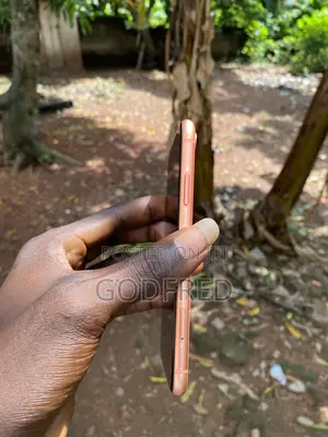 Apple iPhone XR 64 GB Pink