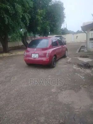 Nissan March 2005 Red