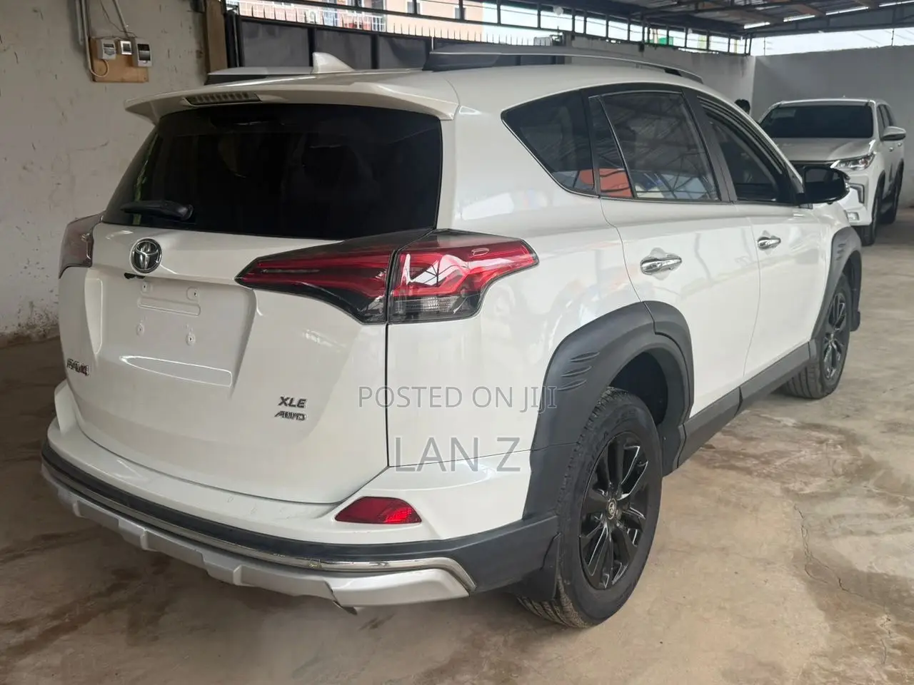 Toyota RAV4 2018 White