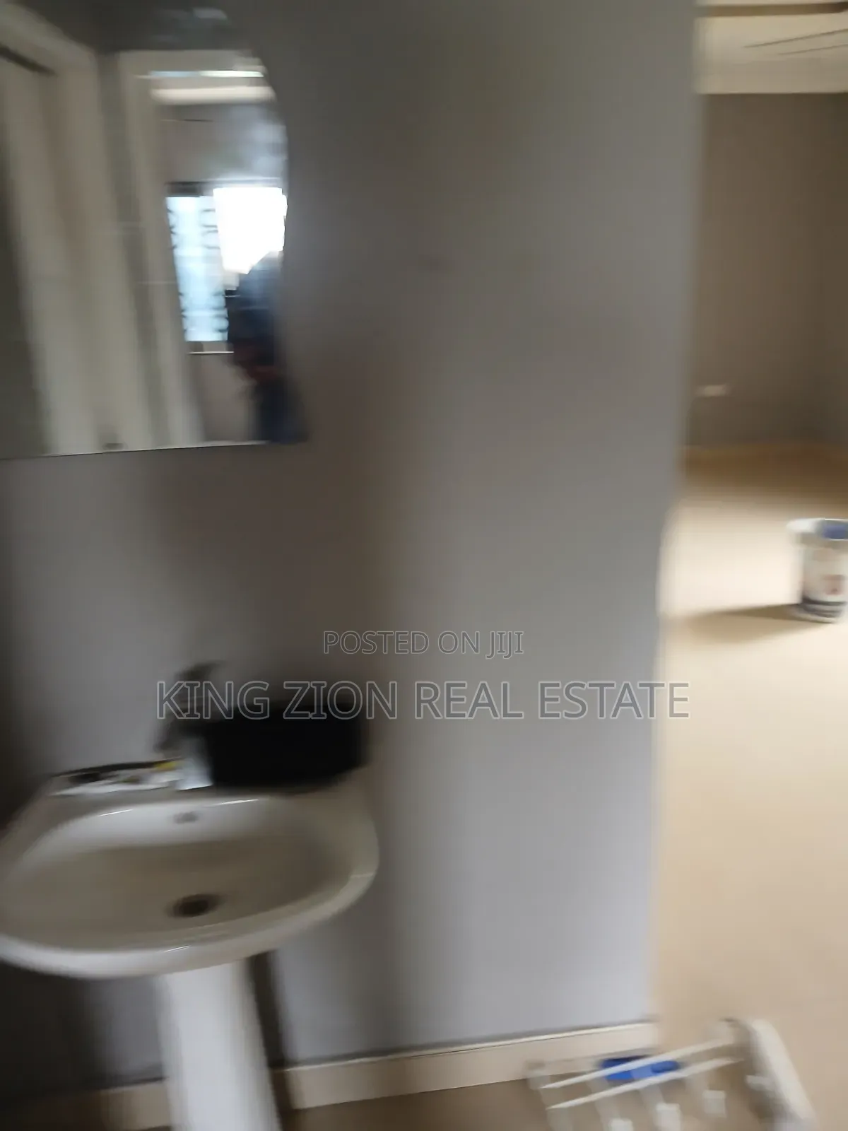 2bdrm Apartment in Kingzion Real, NIC for rent